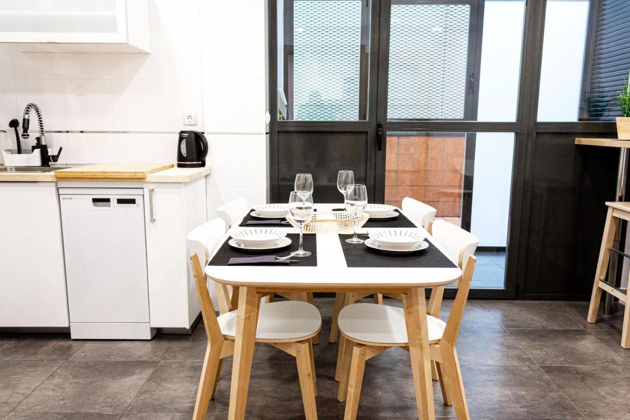 Dolaretxe Apartment By People Rentals Bilbao Exterior photo